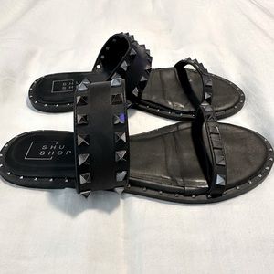 Women’s Black Studded Sandal Size 8.5
